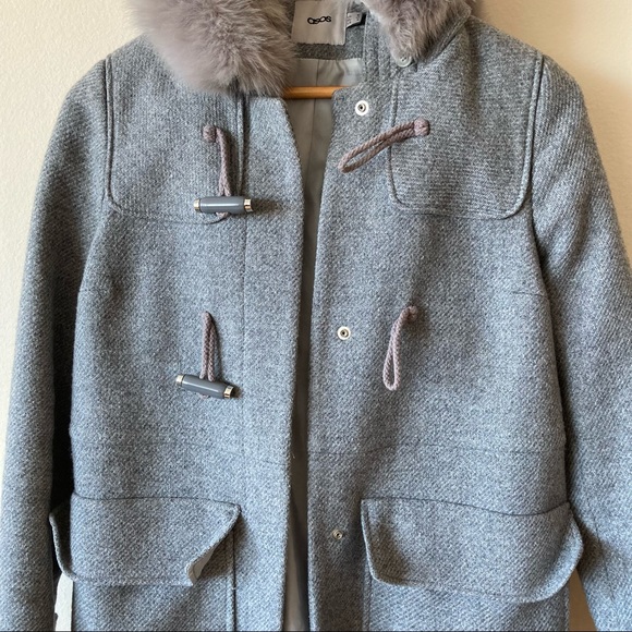 ASOS grey duffle coat with hood - Picture 2 of 10
